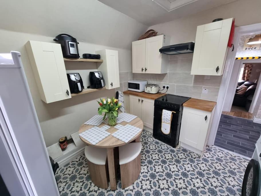 Ashlors Holiday Home, Historic Bridlington Old Town Exterior foto